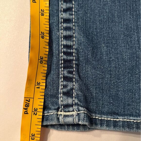 True Religion Straight Leg Jeans Womens 29 Low Rise Med Wash - Picture 13 of 14